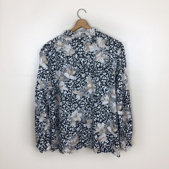 Vintage Inspired Floral Neck Tie Detail Blouse - Picture 7 of 8